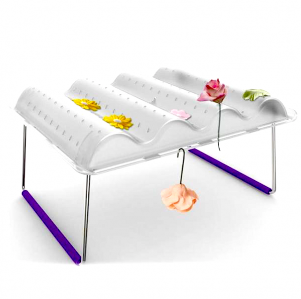 Столик для сушки цветов из сахарной мастики (2) Столик для сушки цветов из сахарной мастики (2)