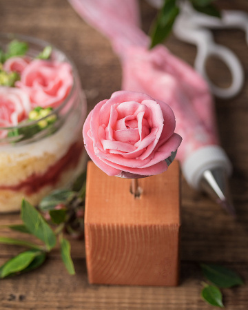 Подставка-кубик для кондитерских гвоздиков (Малиновка)